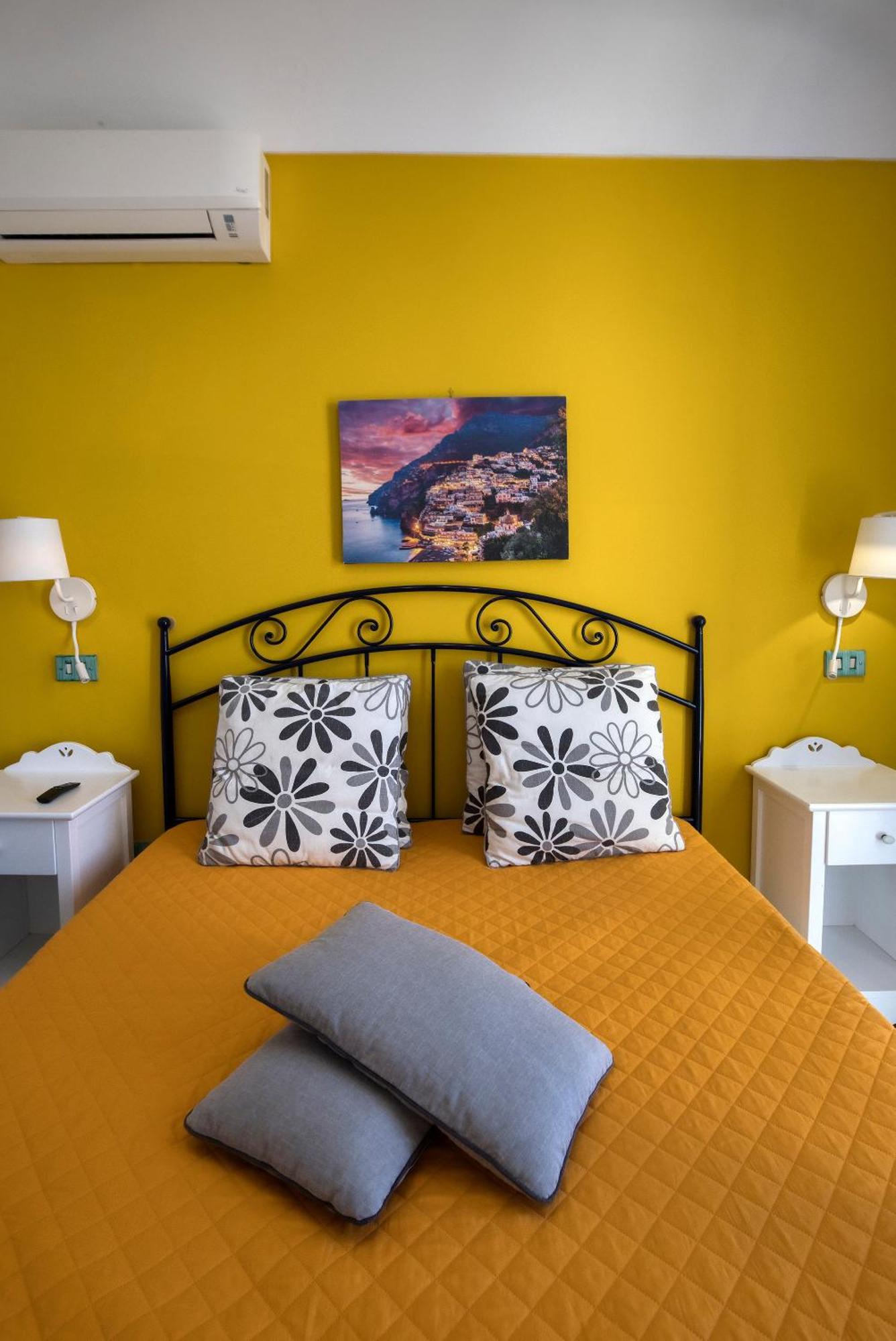 Apartments Amalfi Design Sea View Accessible By 250 Steps المظهر الخارجي الصورة