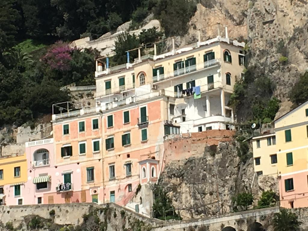 Apartments Amalfi Design Sea View Accessible By 250 Steps المظهر الخارجي الصورة